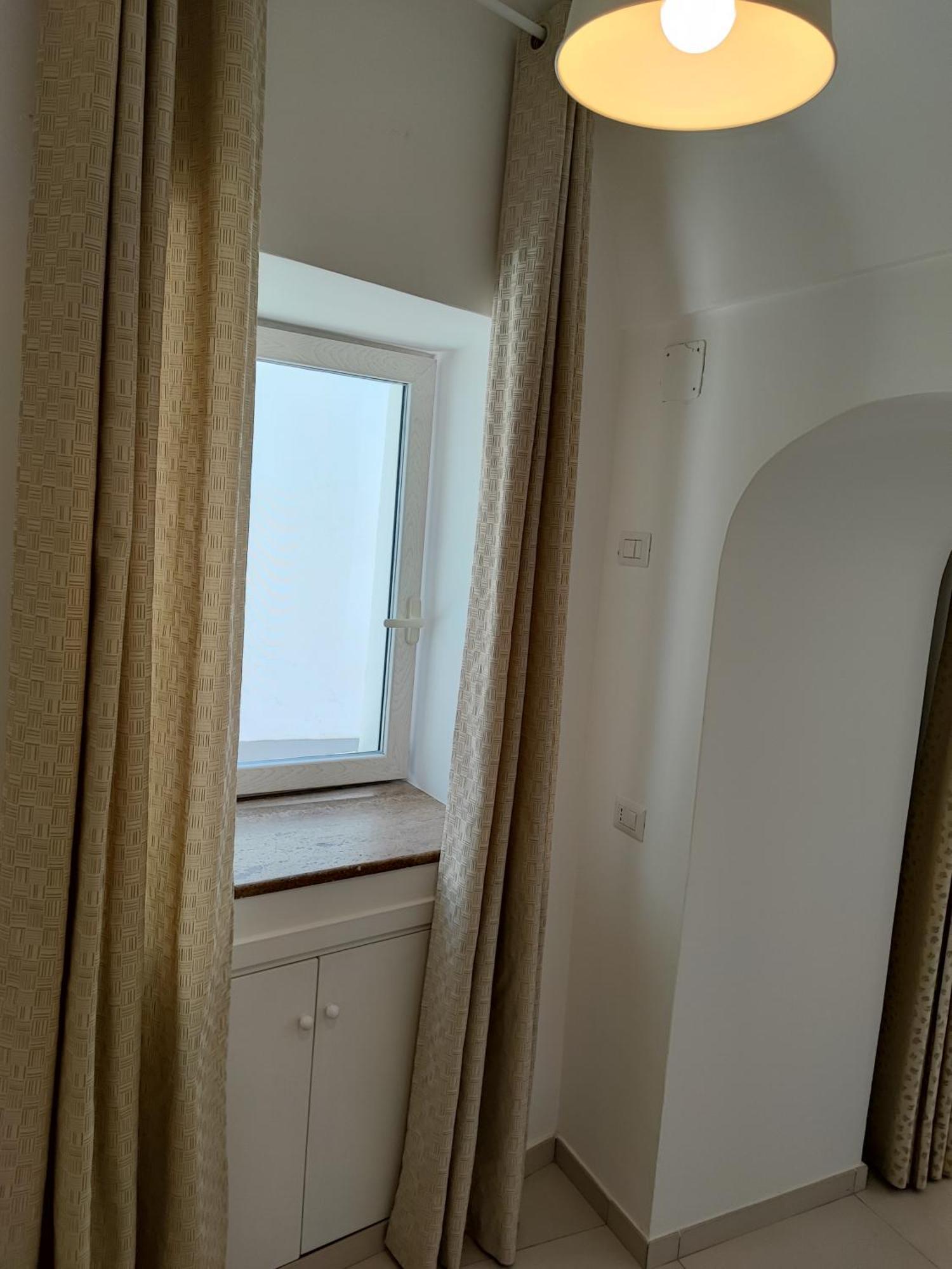 Sorrento Holidays - Casa Fornetto E Casa Forno Apartment Positano